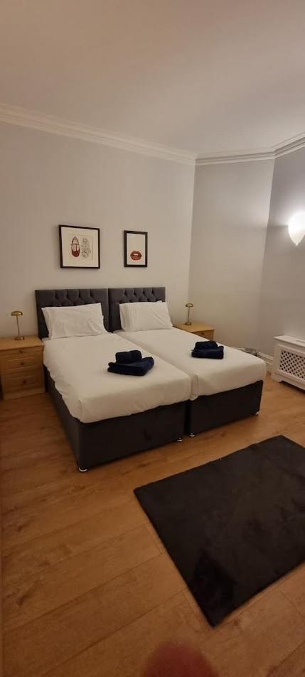 Star London Warwick Mansions 3-Bed Oasis Apartment Bagian luar foto