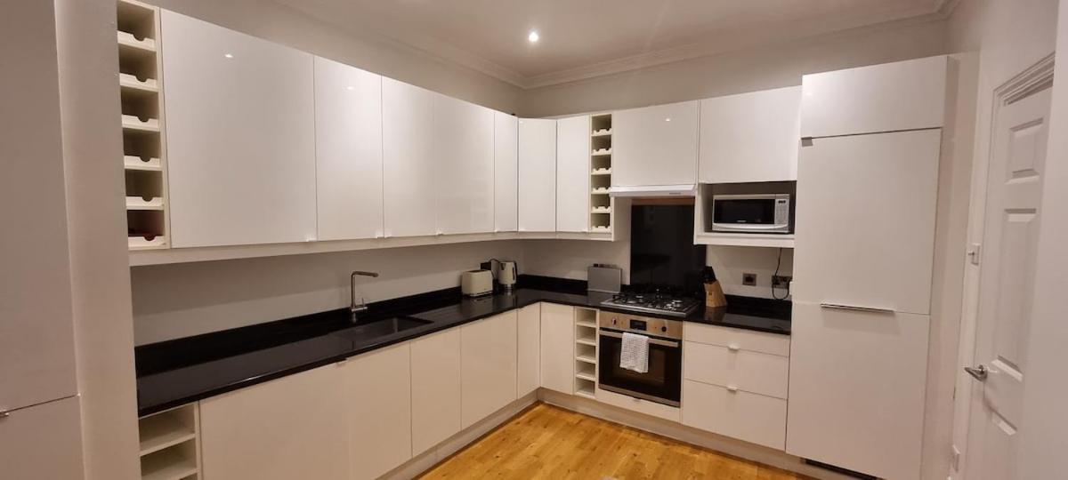 Star London Warwick Mansions 3-Bed Oasis Apartment Bagian luar foto